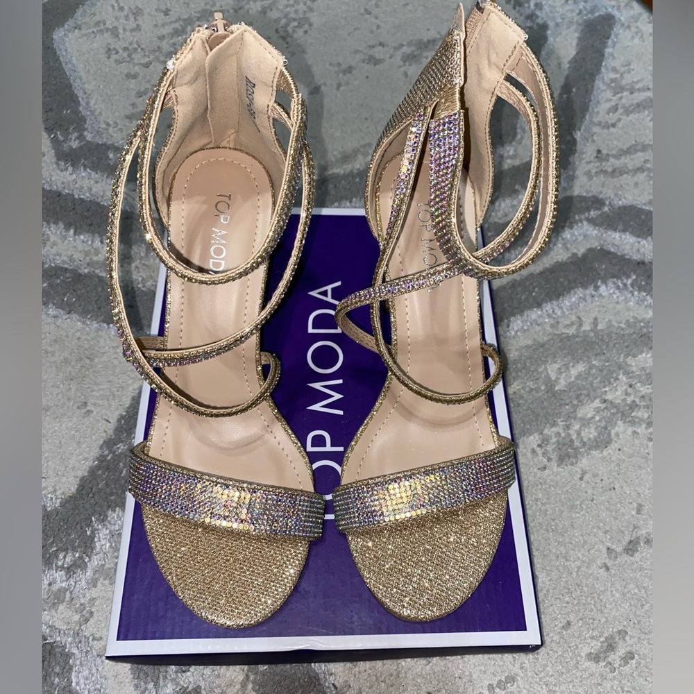Top Moda Gold Strappy Women's Sandals